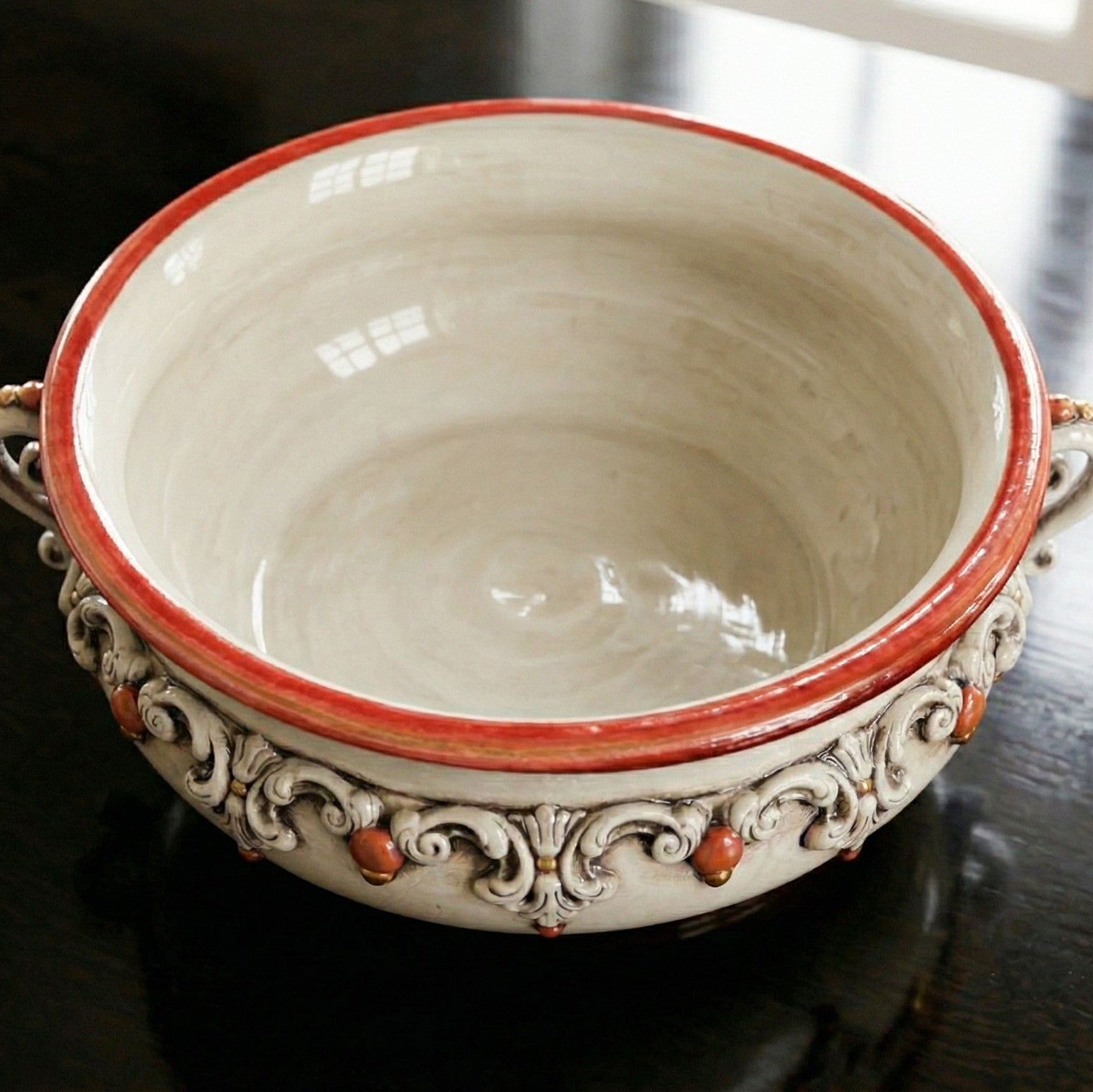 Sicilian Ceramic Centerpiece Ø 30/40 cm / Ø 12-16", Mother of Pearl – Italian ceramic from Caltagirone, Sicily
