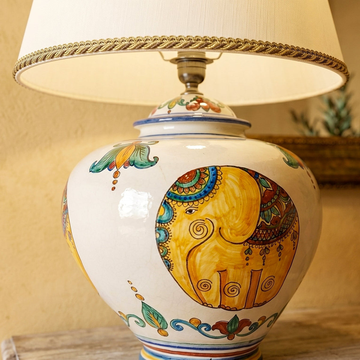 Ball Table Lamp H 25/35 cm in Caltagirone Ceramic — Elephant Décor
