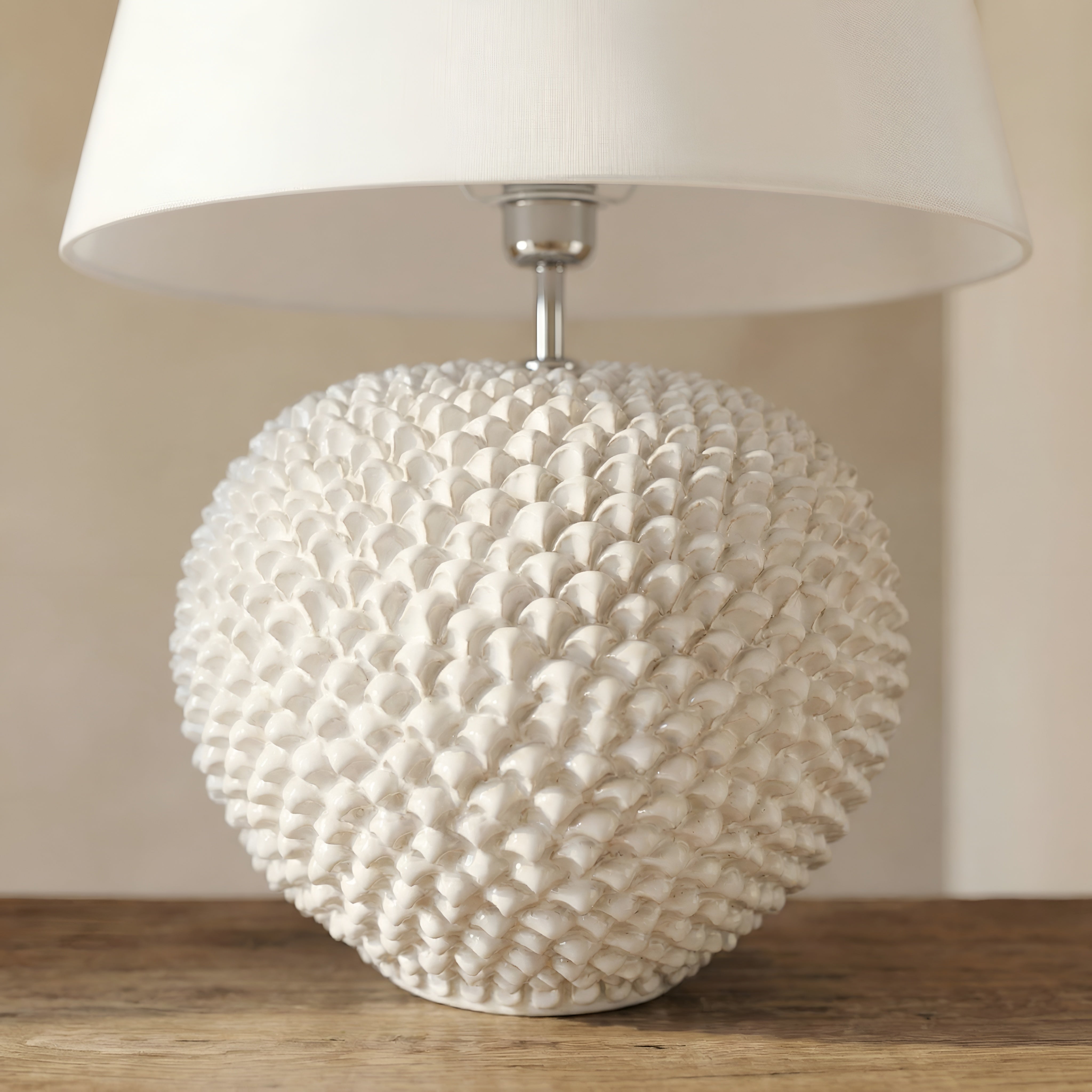 Italian Ceramic Lamp, White Line – Sicilian ceramic lamp handcrafted in Caltagirone
