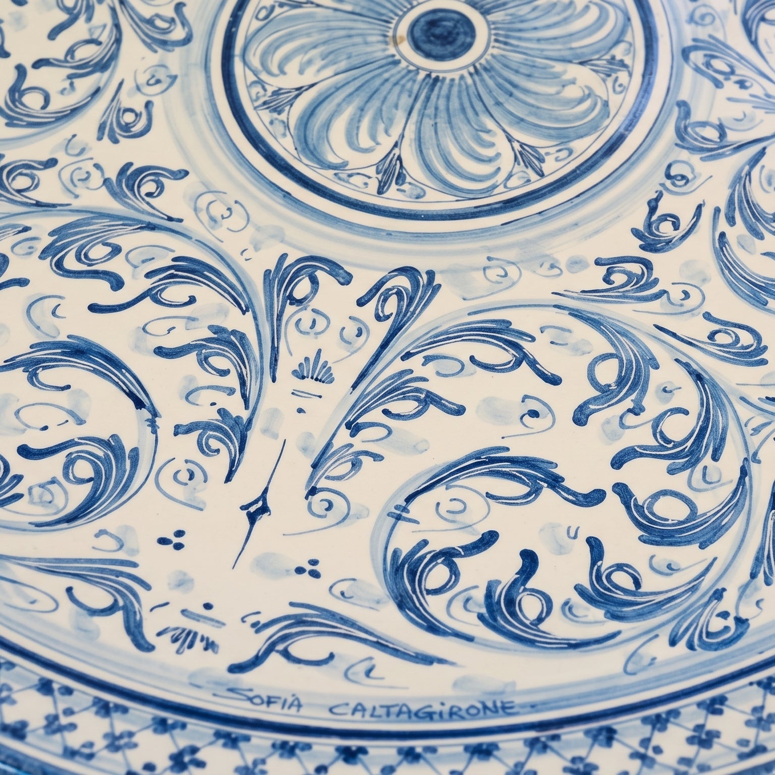 Sicilian Decorative Wall Plate, Mono Blue, Art Edition – Italian ceramic from Caltagirone, Sicily