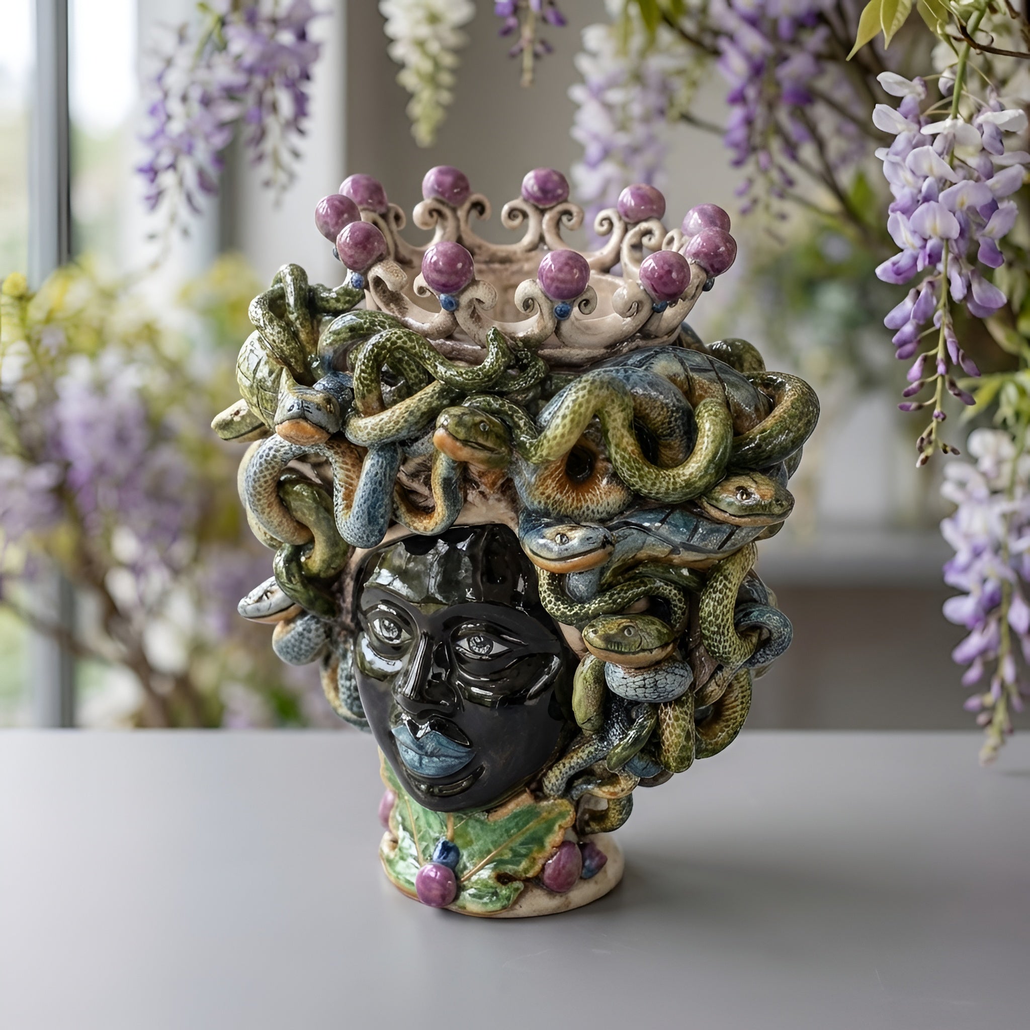 Testa h 20 tuareg medusa Linea Giardini dell'Eden - Decoro Madreperla lustro glicine