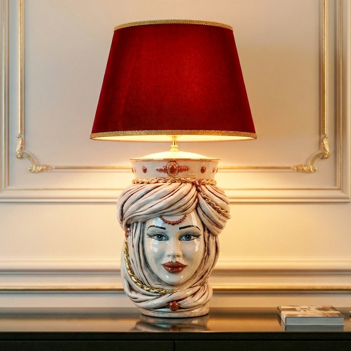 Tuareg Head Lamp with Crown H 70 cm / 27½" (Ceramic H 40 cm / 15¾", Fabric Lampshade Ø 45 cm / 17¾"), Female, Antique Mother of Pearl, Gold and Lustre – Testa di Moro from Caltagirone, Sicily