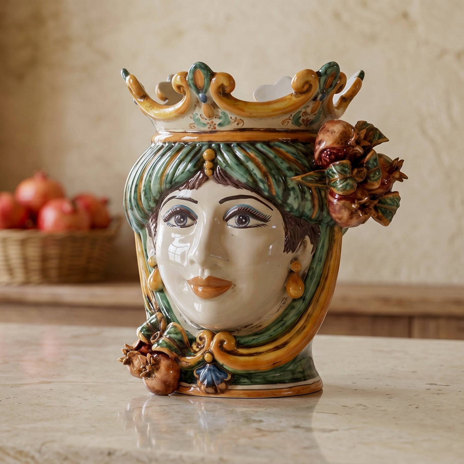 Ceramic Head with pomegranate h 25 green/orange female