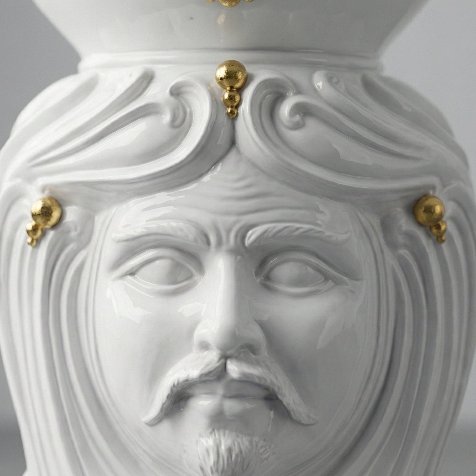 Sicilian Ceramic Ottoman – Caltagirone Ceramic – Sicilian artisan tradition