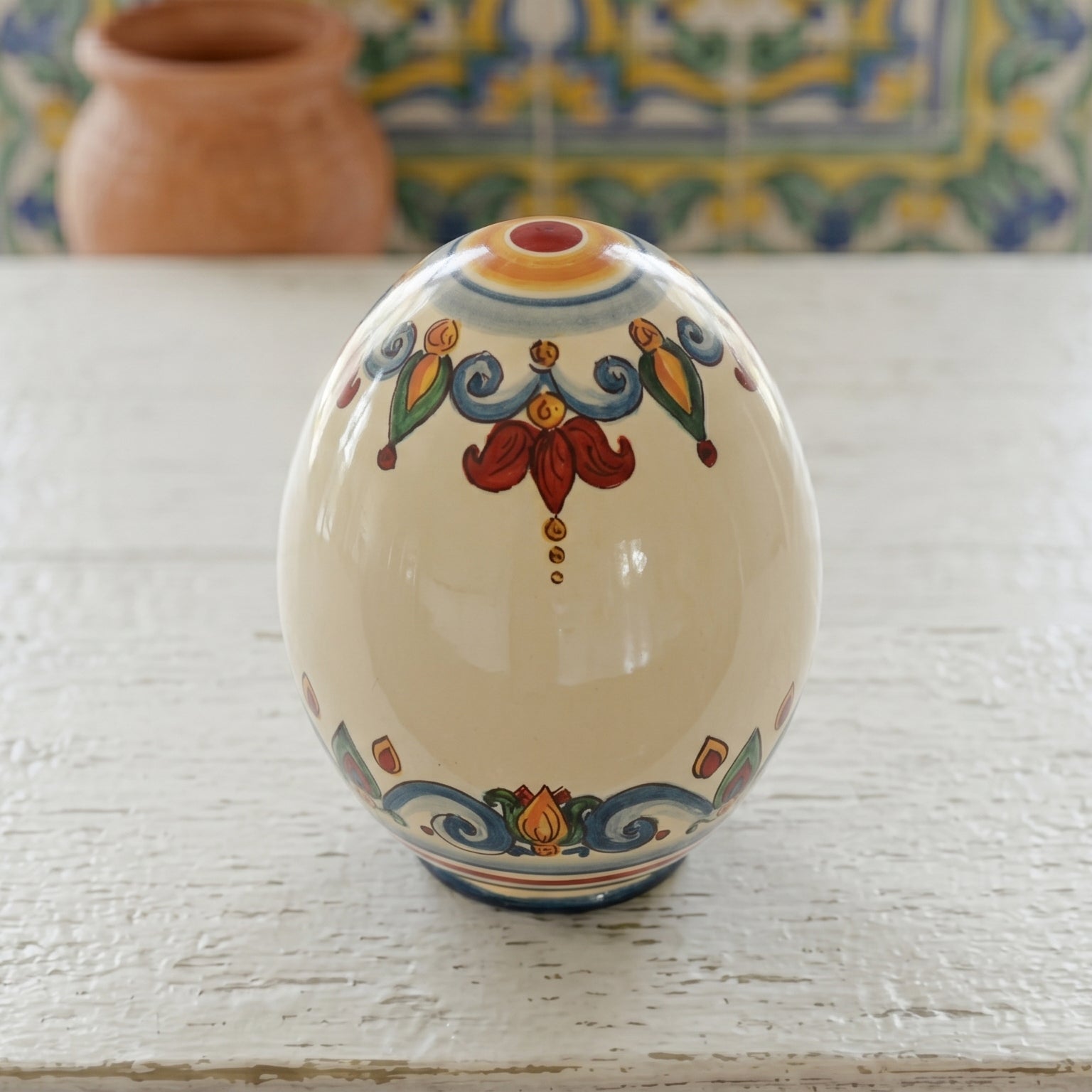 Sicilian Decorative Ceramic Egg, Decoro Sicily – Sicilian majolica handcrafted in Caltagirone