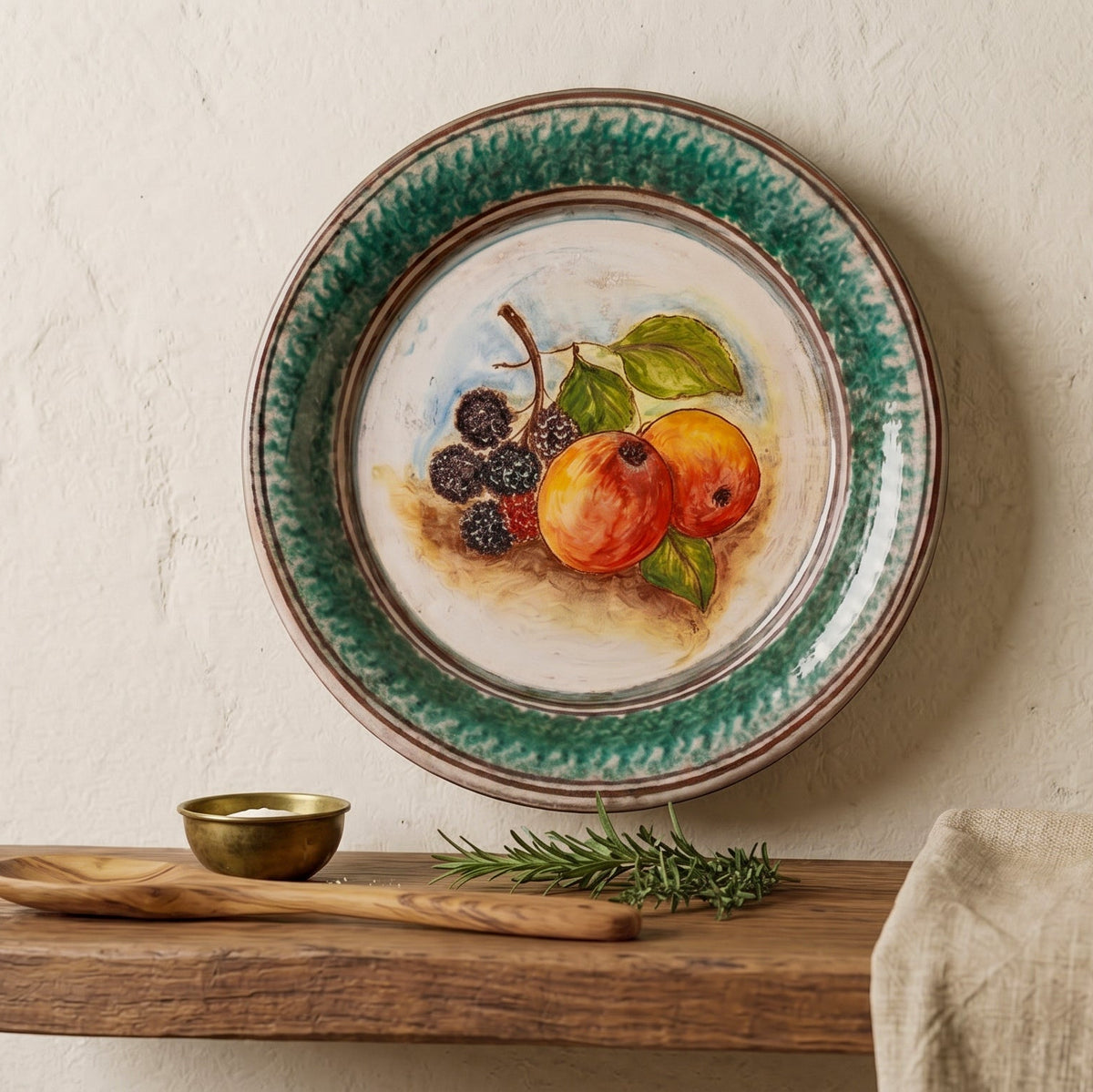 Sicilian Fangotto Deep Plate Ø 25/30/35 cm / 9¾-13¾", Pomegranate and Blackberries, Antique Reproductions – Italian ceramic from Caltagirone, Sicily