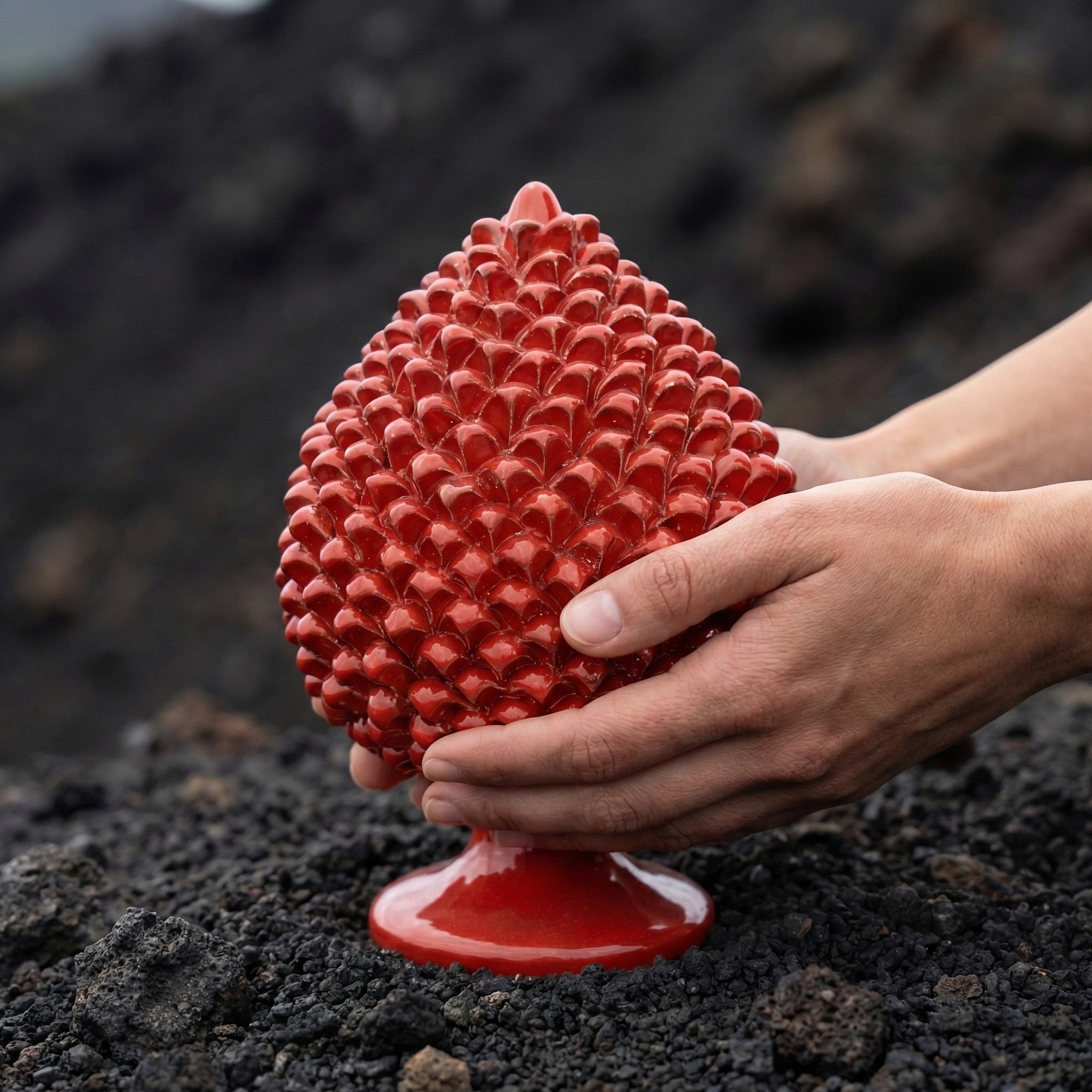Caltagirone handmade pinecone modeled by hand height 25/40 in integral red