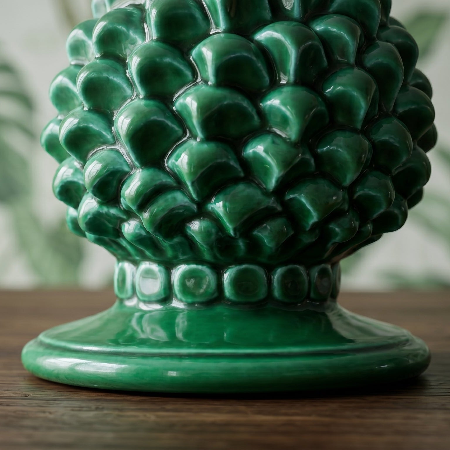 Sicilian Pine Cone Candle Holder H 18 cm / 7.1", Emerald Green – Italian pine cone ceramic from Caltagirone, Sicily