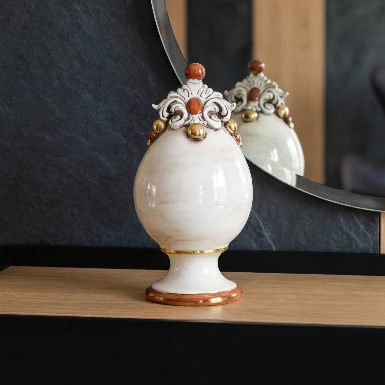 Ceramic egg h 18 Mother of Pearl Gold and Lusters - Caltagirone Ceramics