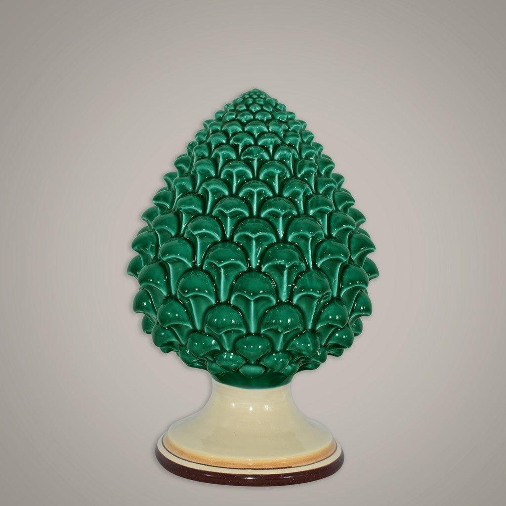Pigna in ceramica di Caltagirone verde su base chiara, ceramiche caltagirone fatti a mano