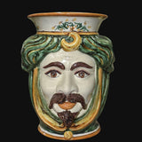 Ceramica di Caltagirone fatta a mano con volto barbuto e capelli verdi, arte tradizionale siciliana