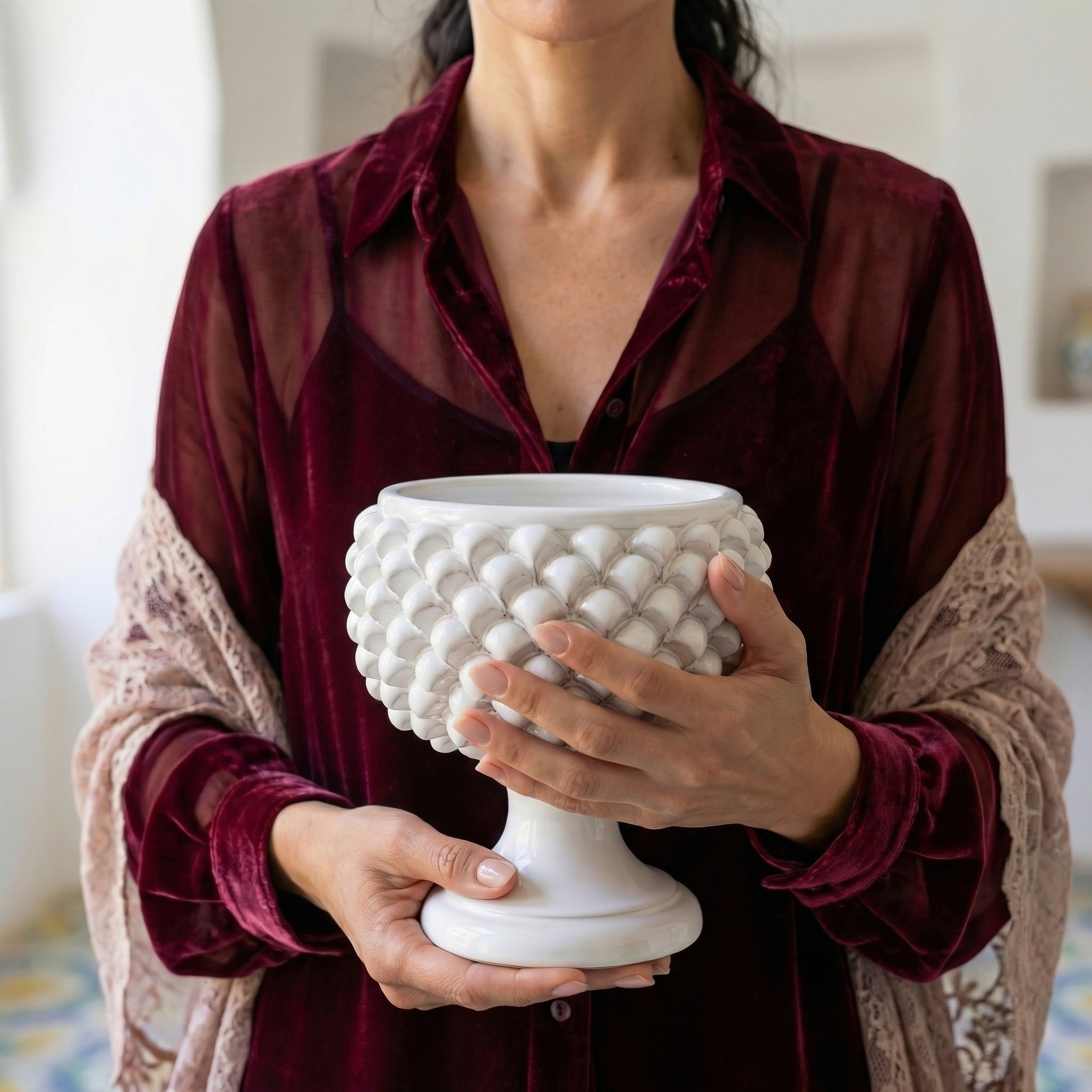 Caltagirone ceramic half-pine cone vase in white line