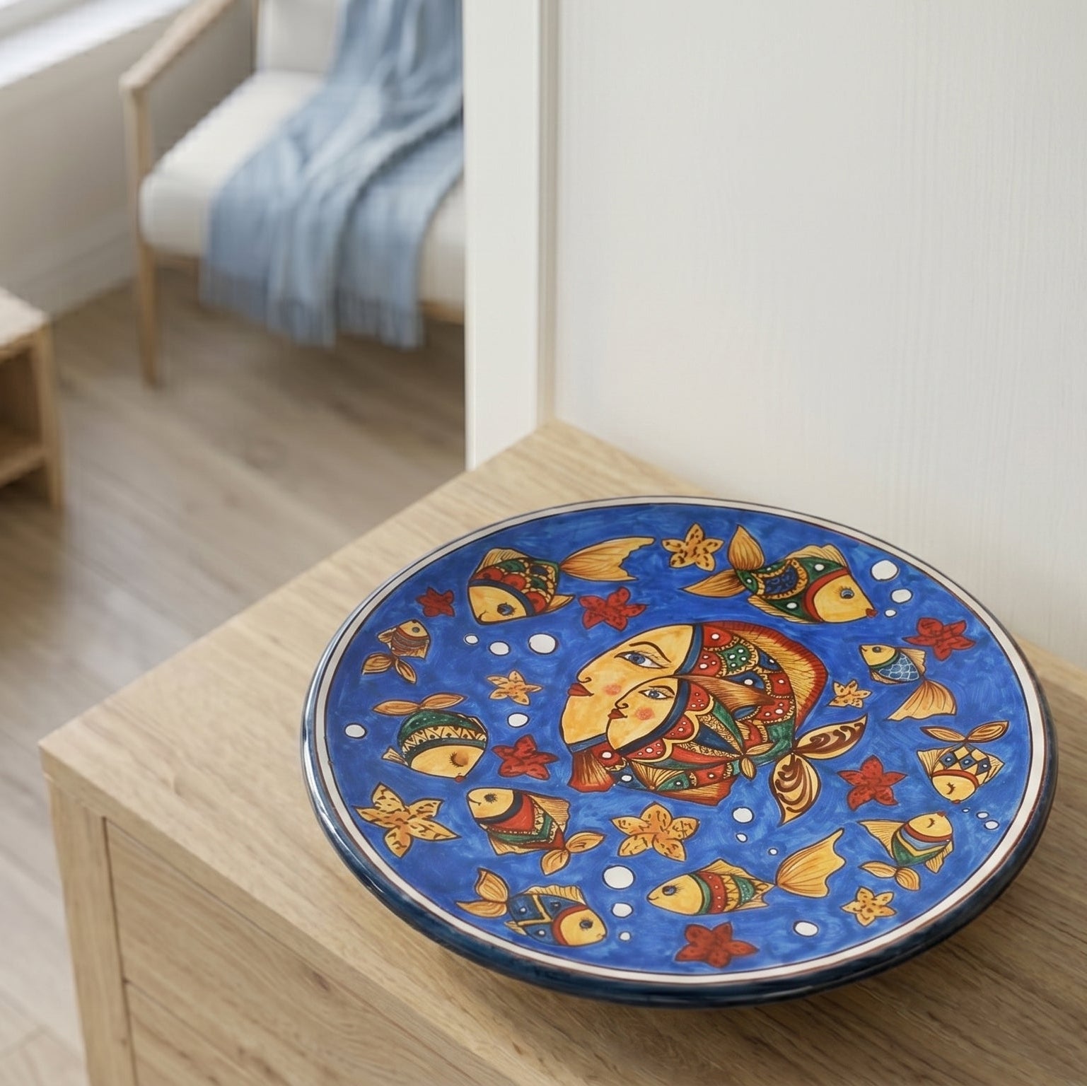 Sicilian Decorative Wall Plate, Blue Background – Caltagirone Ceramic – Sicilian artisan tradition