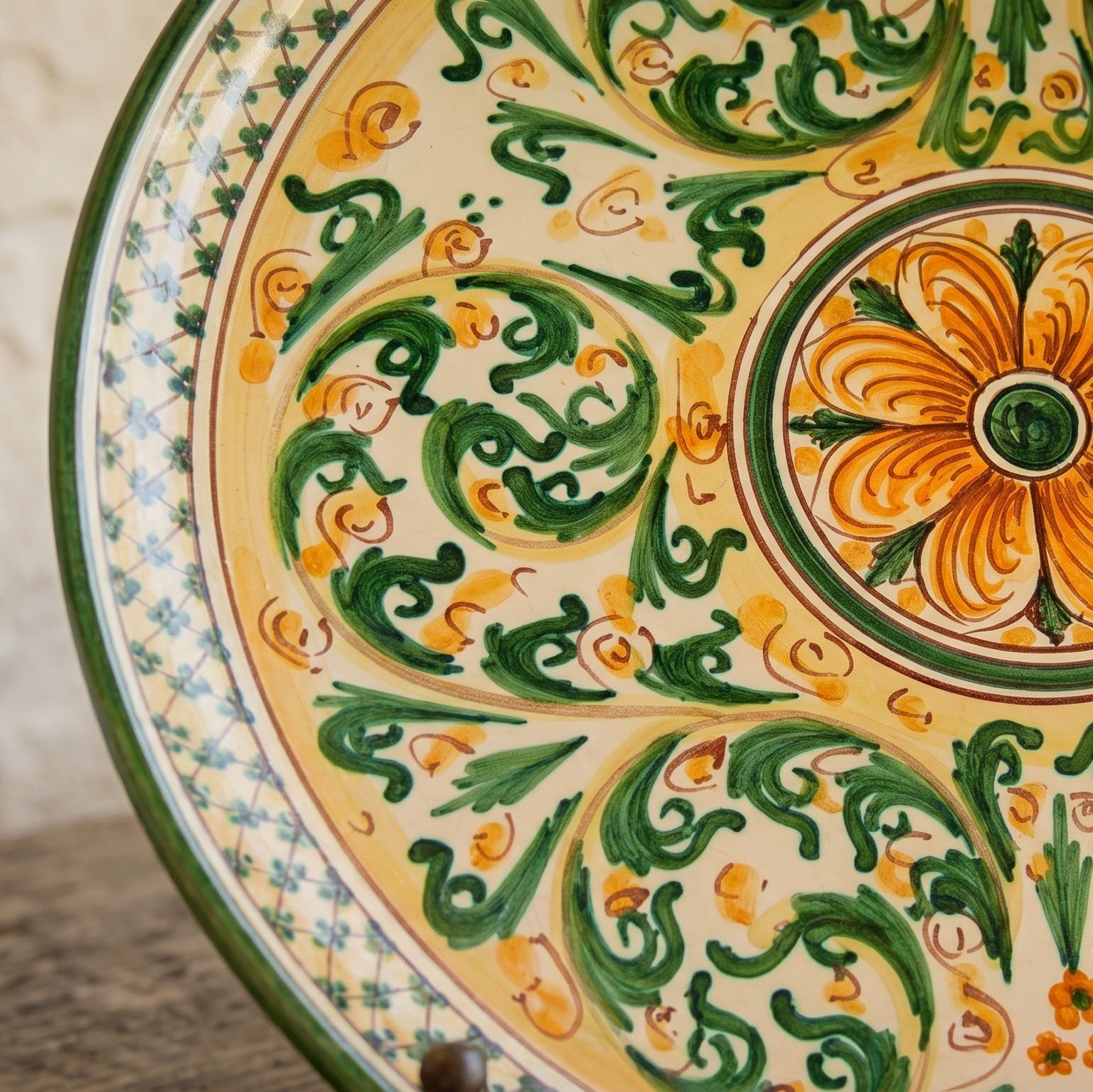 Sicilian Decorative Wall Plate, Green and Orange, Art Edition – Sicilian majolica handcrafted in Caltagirone
