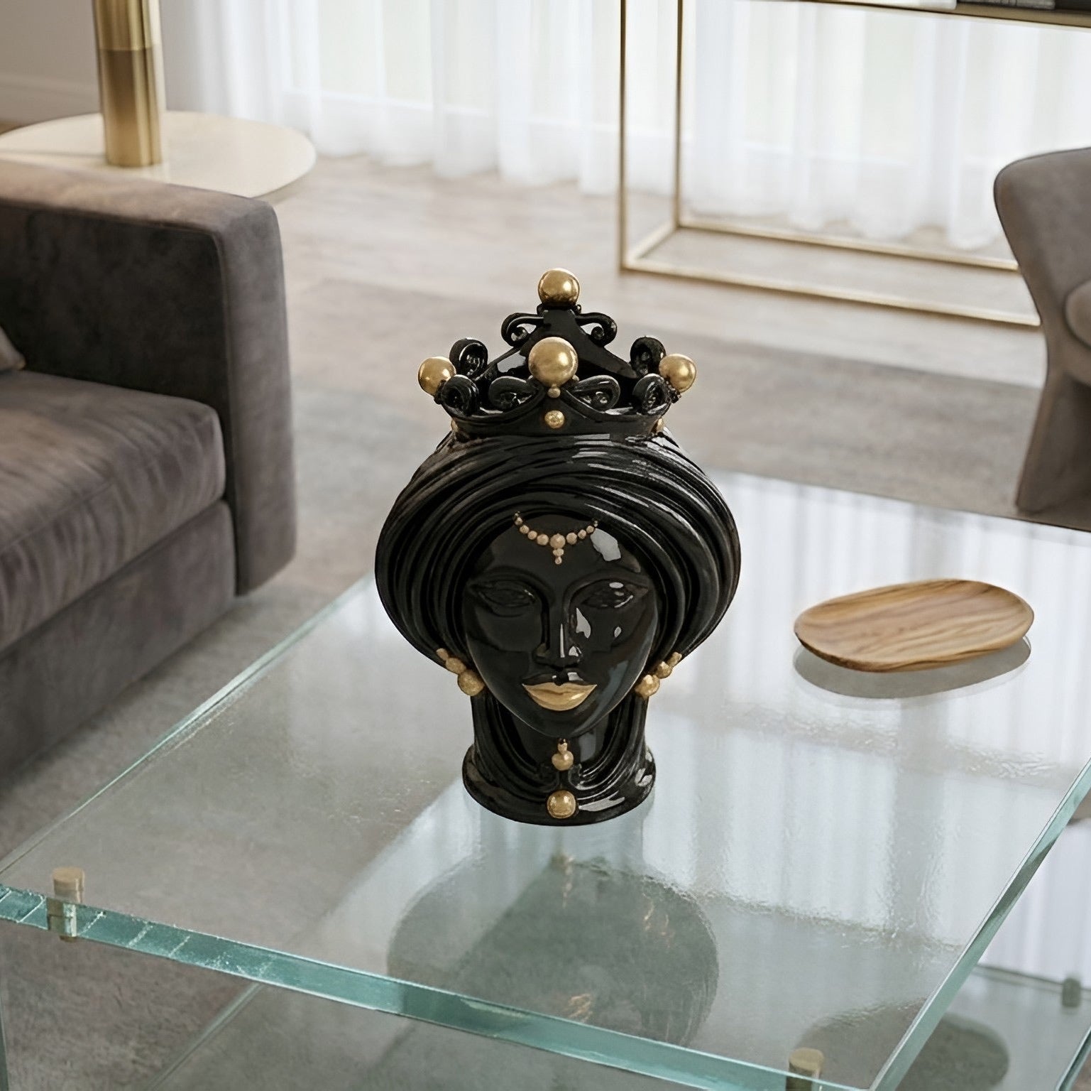 Testa di Moro Vase H 30 cm / 11.8", Woman, Black and Gold – Testa di Moro from Caltagirone, Sicily
