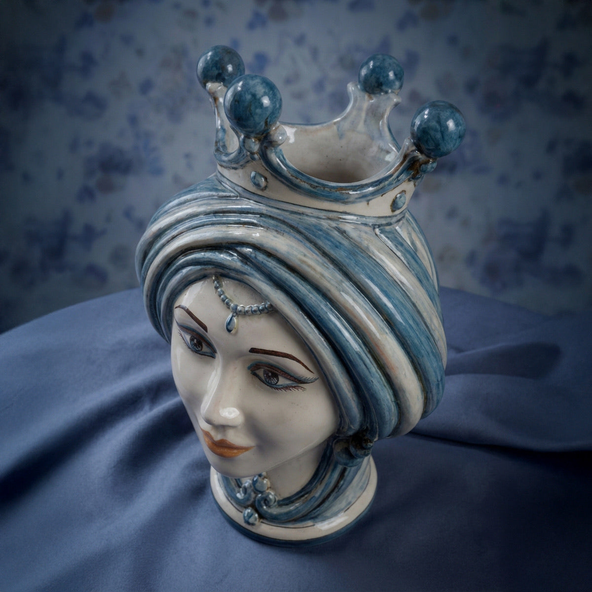 Testa h 30 in mono blu donna - Modern Moorish heads Sofia Ceramiche