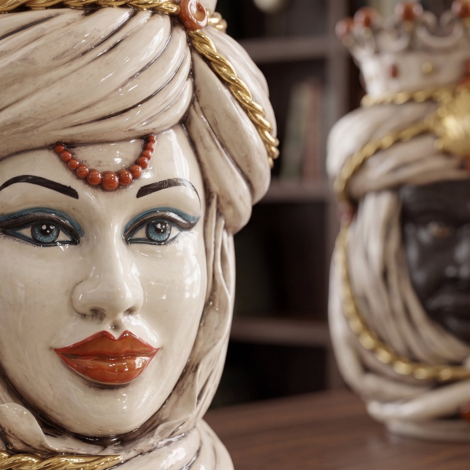 Sicilian Moor's Head H 48 cm / 18.9", Woman, Antique Mother of Pearl Gold – Testa di Moro from Caltagirone, Sicily