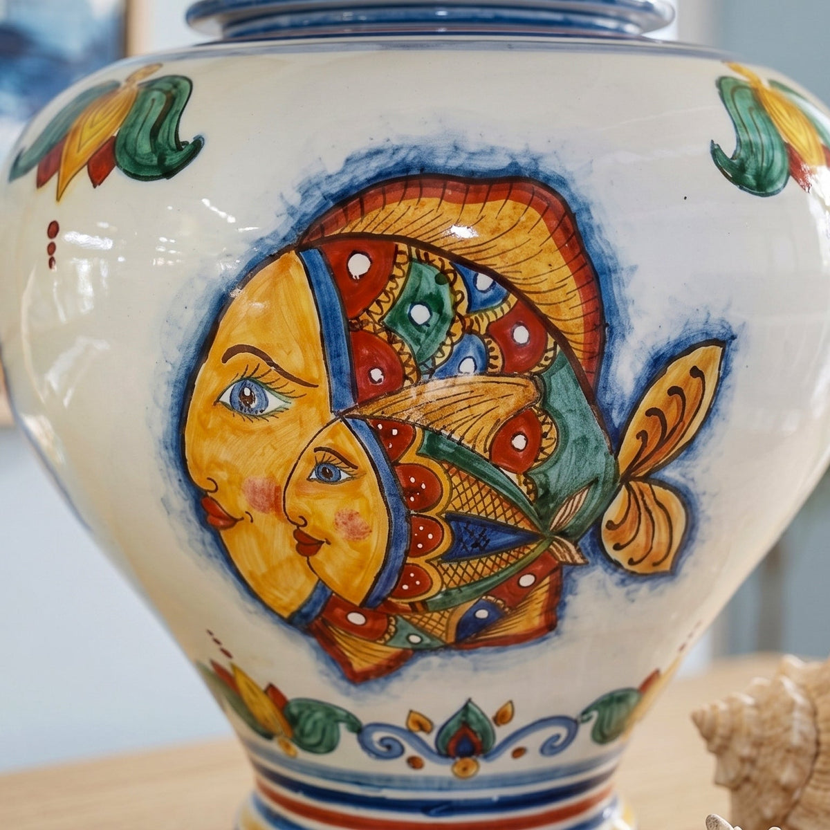 Italian Potiche Vase H 25/35 cm / 9¾-13¾", Fish Decoration – Italian ceramic from Caltagirone, Sicily