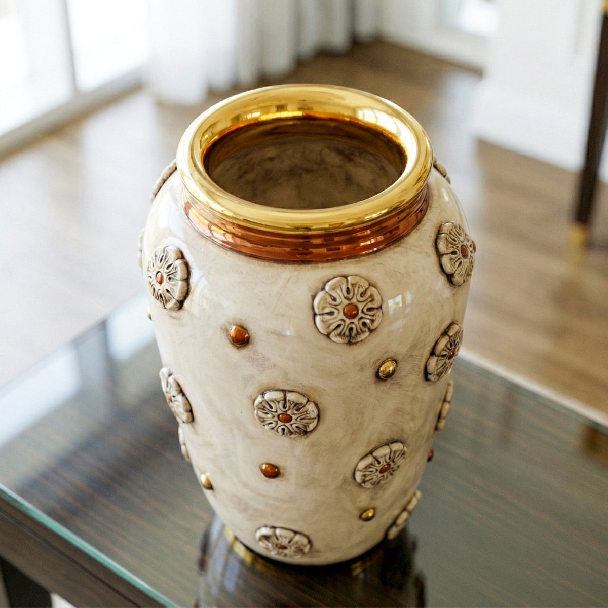 Italian Ceramic Vase with Rosette H 37 cm / 14½", Antique Mother of Pearl, Gold and Lustre – Sicilian majolica handcrafted in Caltagirone