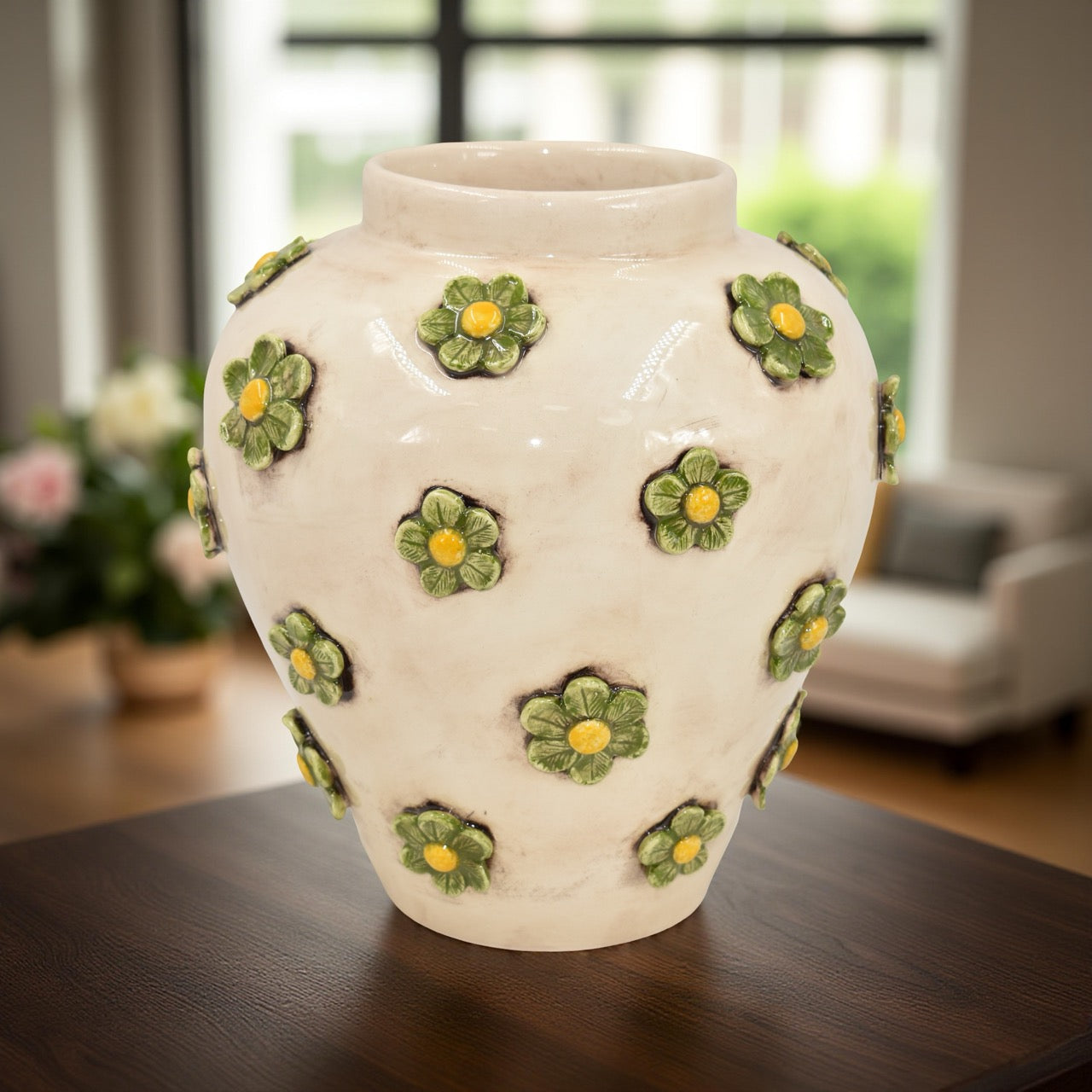 27cm tall mother-of-pearl flower vase