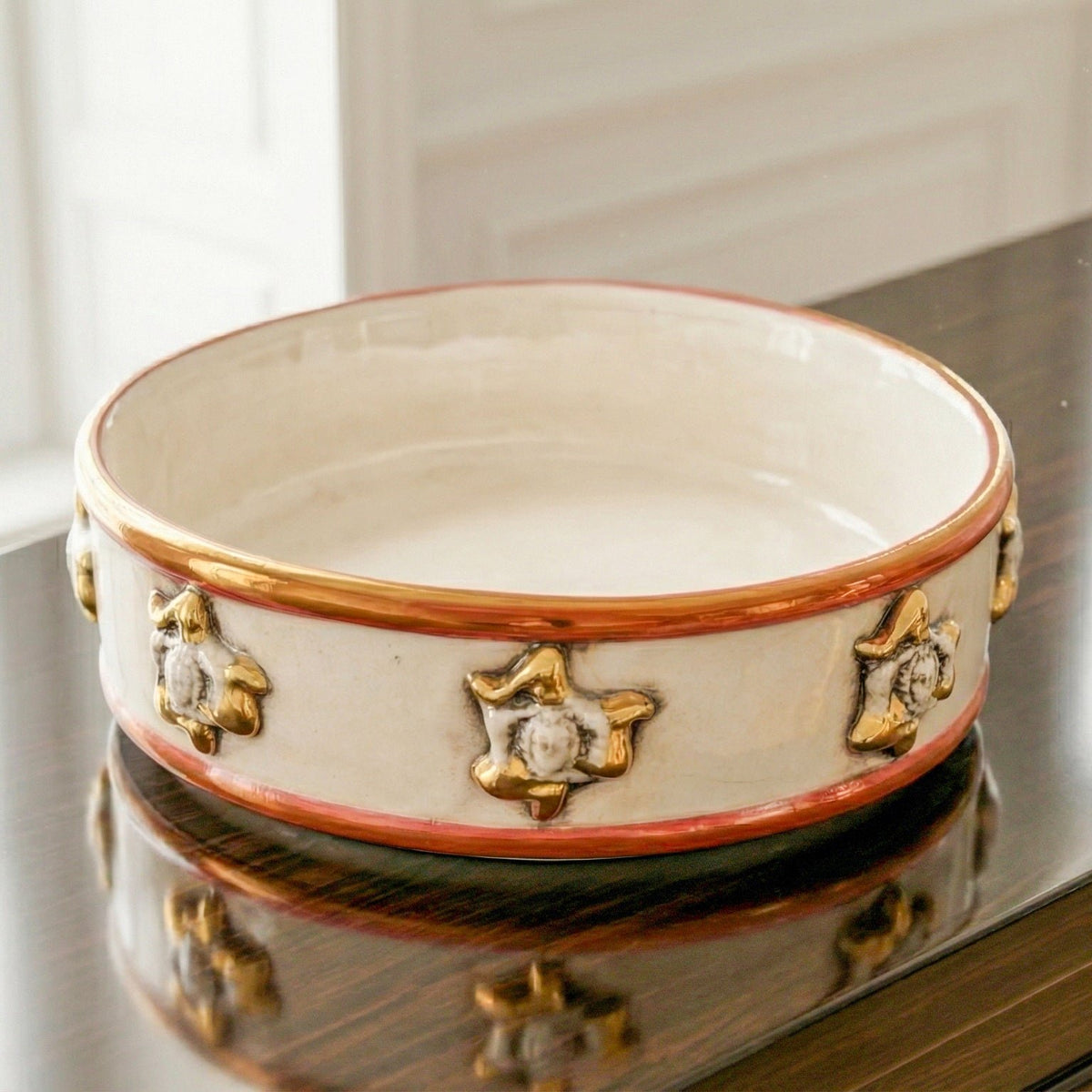 Sicilian Ceramic Trinacria Centerpiece Ø 20 cm / Ø 7¾", Antique Mother of Pearl, Gold and Lustre – Caltagirone Ceramic – Sicilian artisan tradition