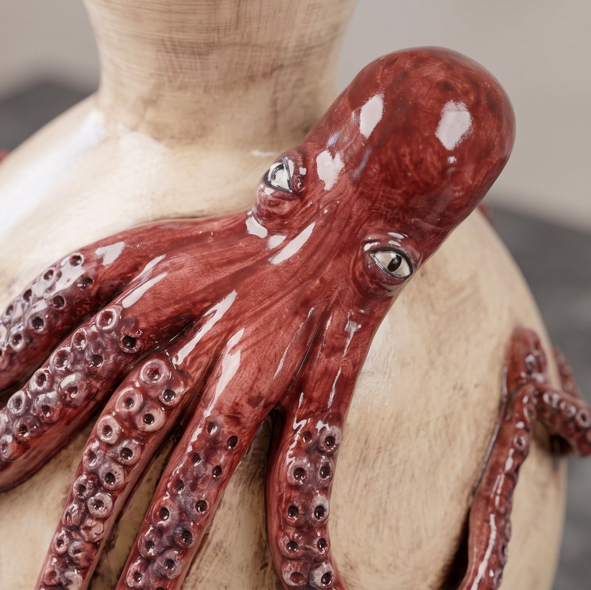 Italian Octopus Vase H 40 cm / 15.7", Antique Mother of Pearl – Italian ceramic from Caltagirone, Sicily