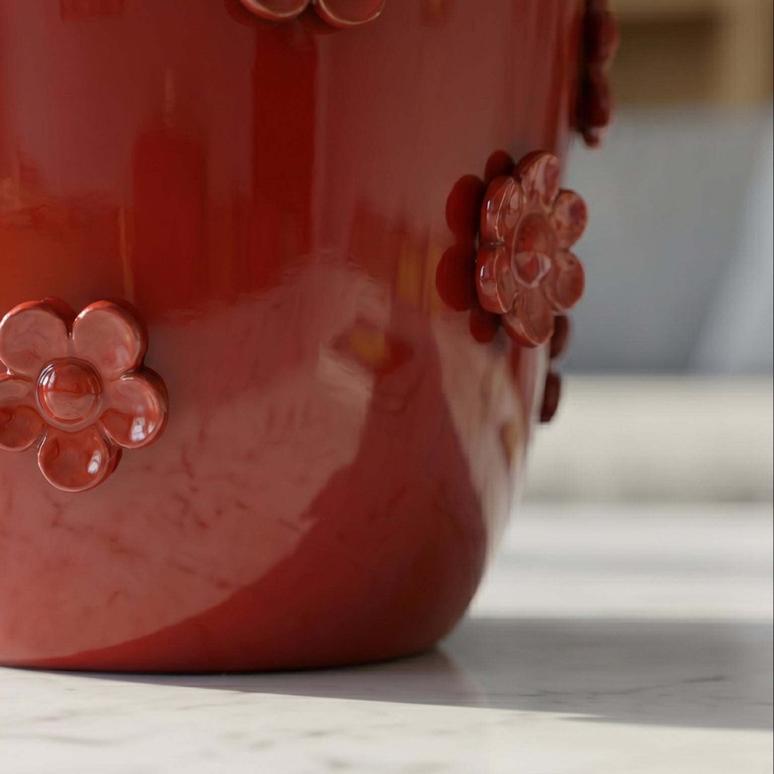 Sicilian Round Ball Vase, Fire Red – Sicilian majolica handcrafted in Caltagirone