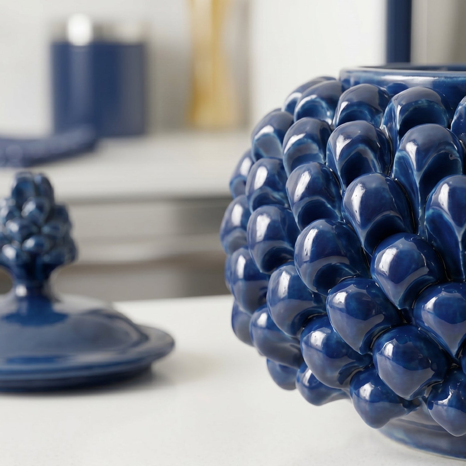 Sicilian Pine Cone Cookie Jar Ø 20 cm / Ø 7.9", Deep Blue – Sicilian tradition from Caltagirone