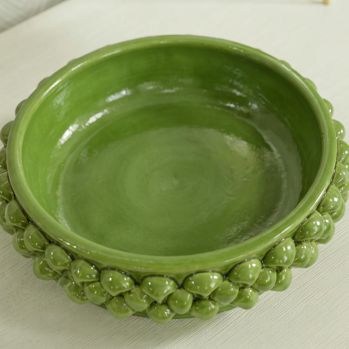 Sicilian Pine Cone Valet Tray Ø 22 cm / 8¾", Leaf Green – Sicilian tradition from Caltagirone