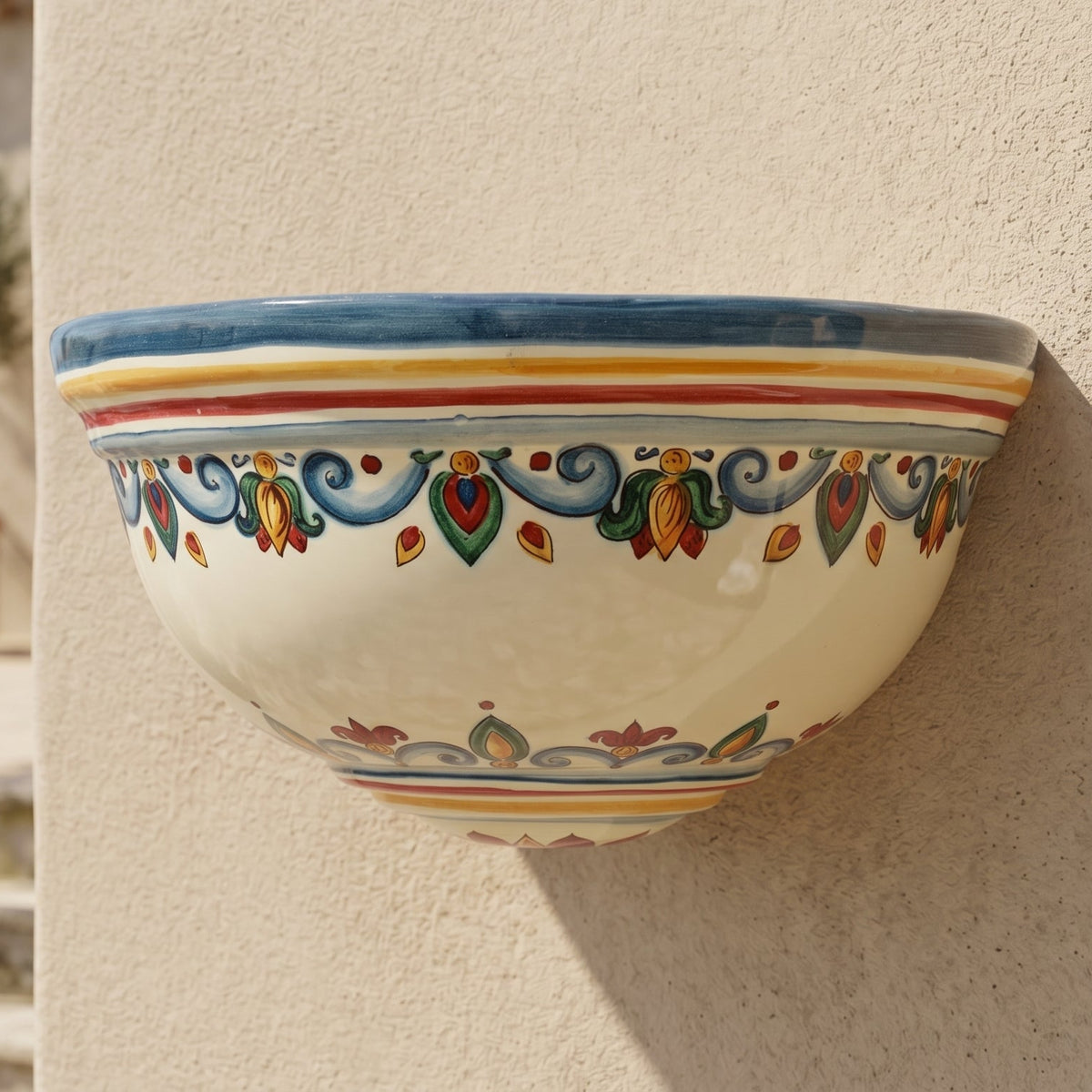 Round Wall Sconce in Caltagirone Ceramic — Decoro Sicily