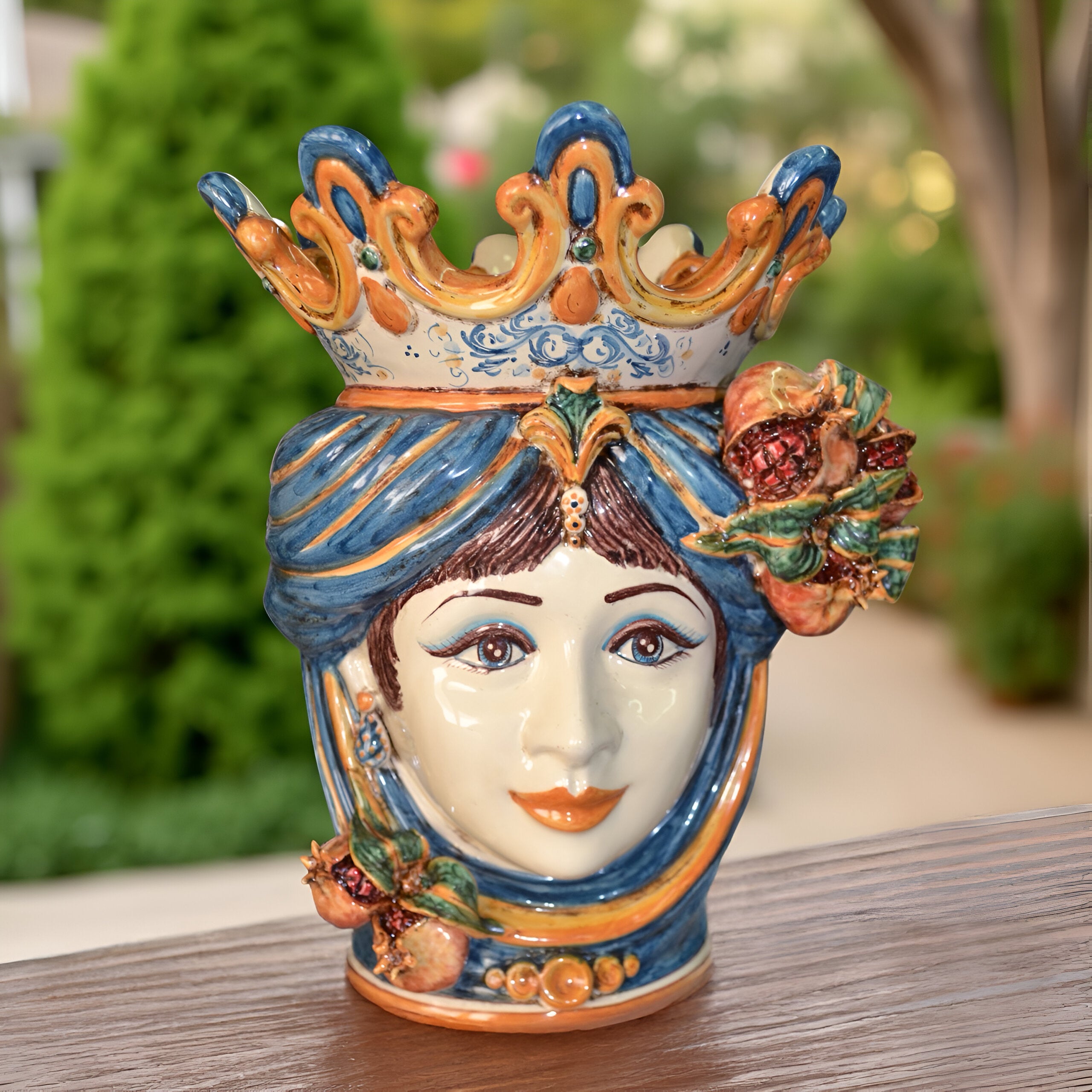 Moor's head h 40 blue and orange pomegranates female