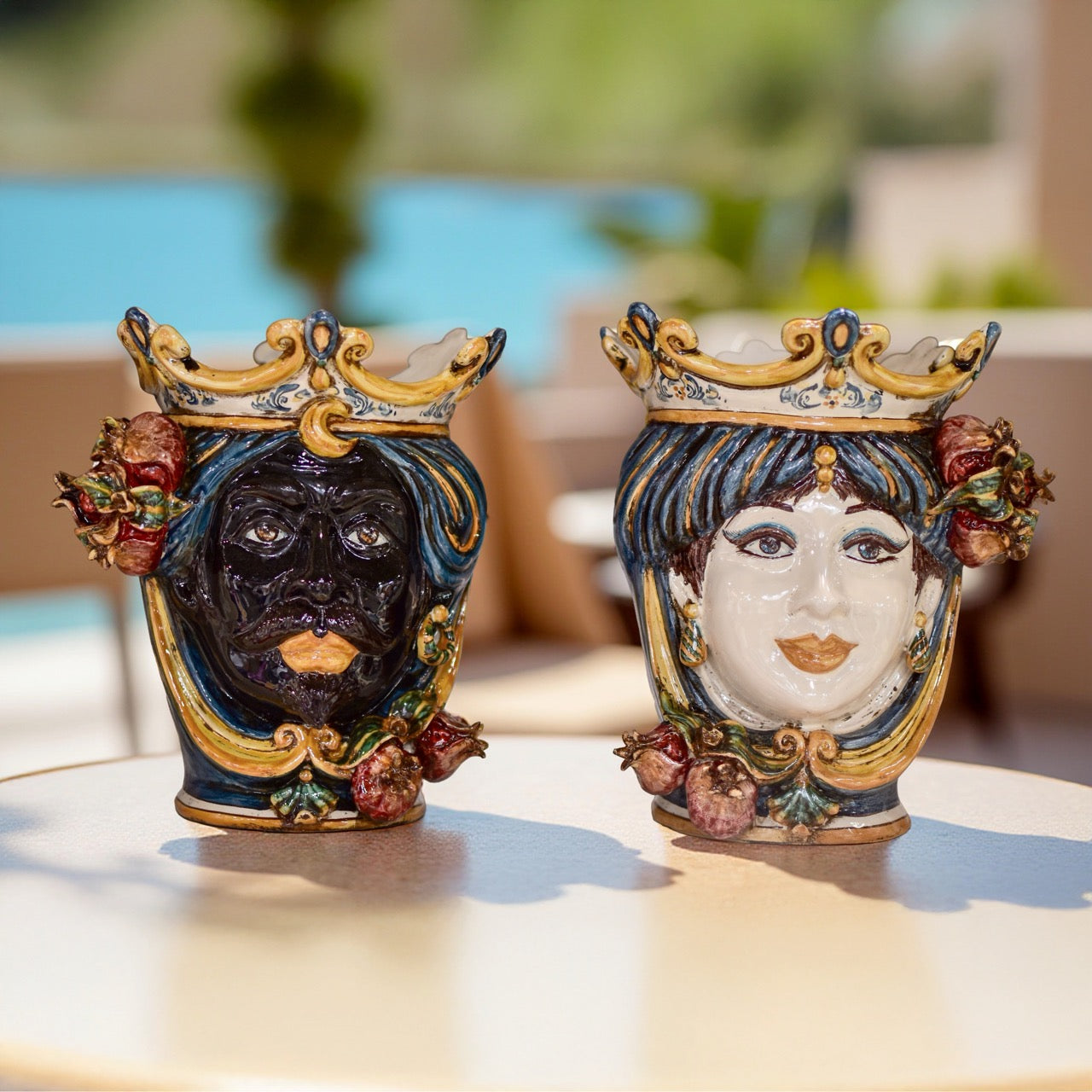 Ceramic Head with pomegranate h 25 blu/orange male