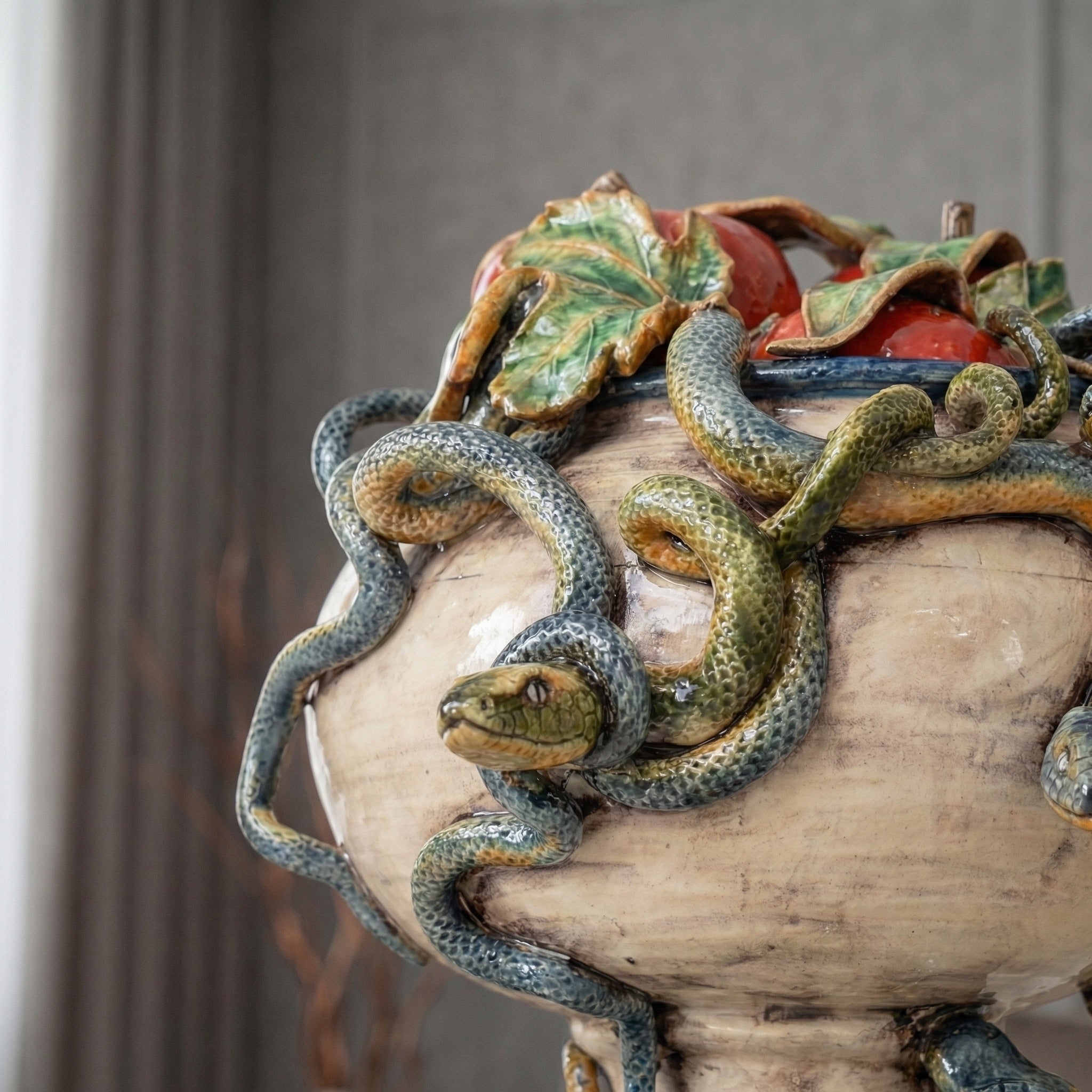 Alzata Eden H 26 cm - Linea Giardini dell'Eden