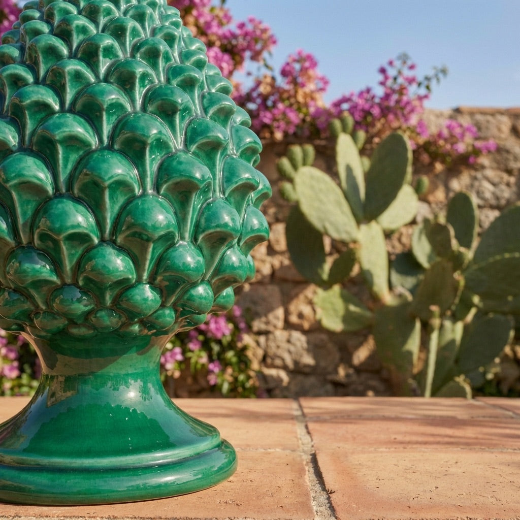 Caltagirone handmade pinecone modeled by hand height 15/35 Green