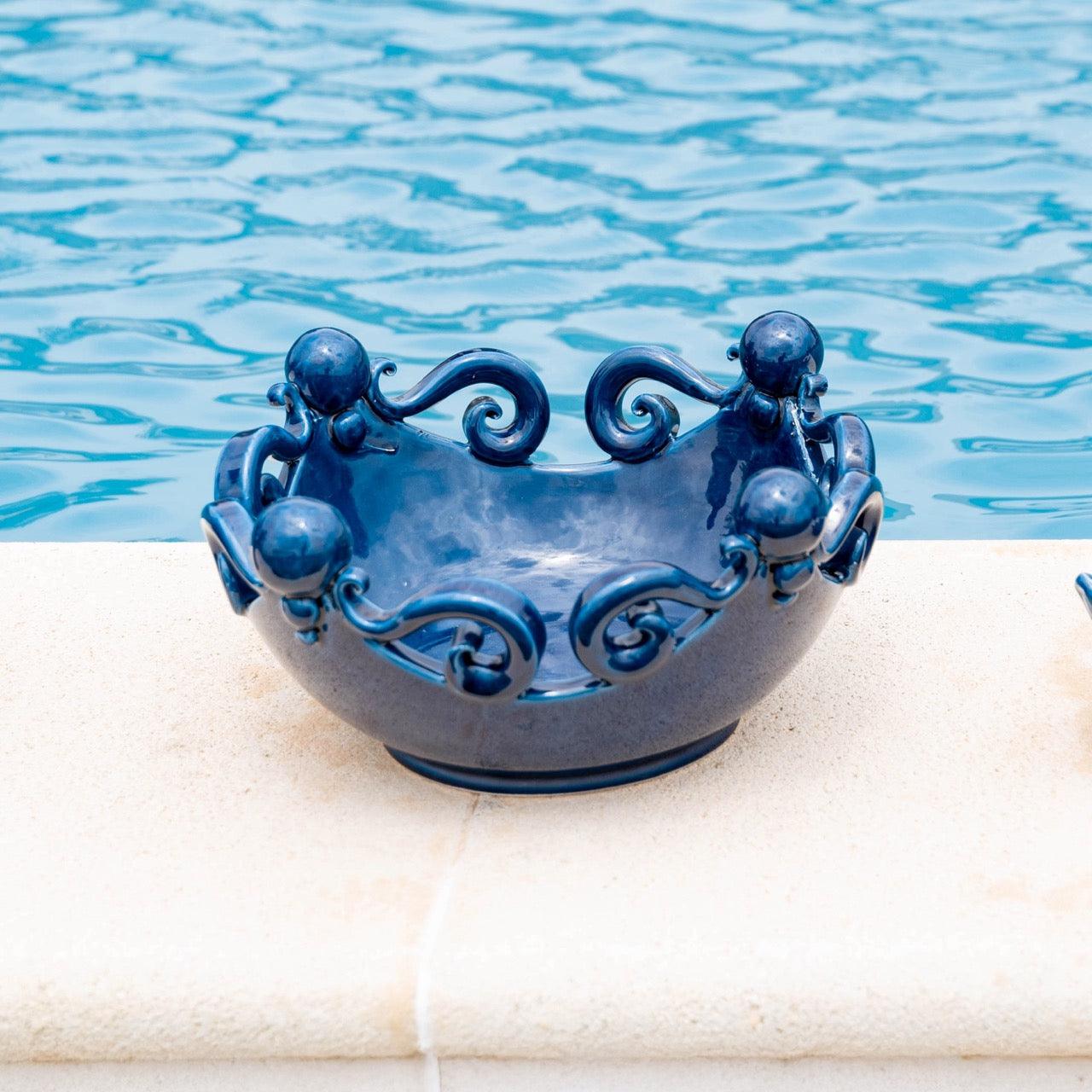 Centrotavola pallina blu intenso Ø 25 cm / Ø 30 cm | Ceramiche in stile moderna - Ceramiche di Caltagirone Sofia
