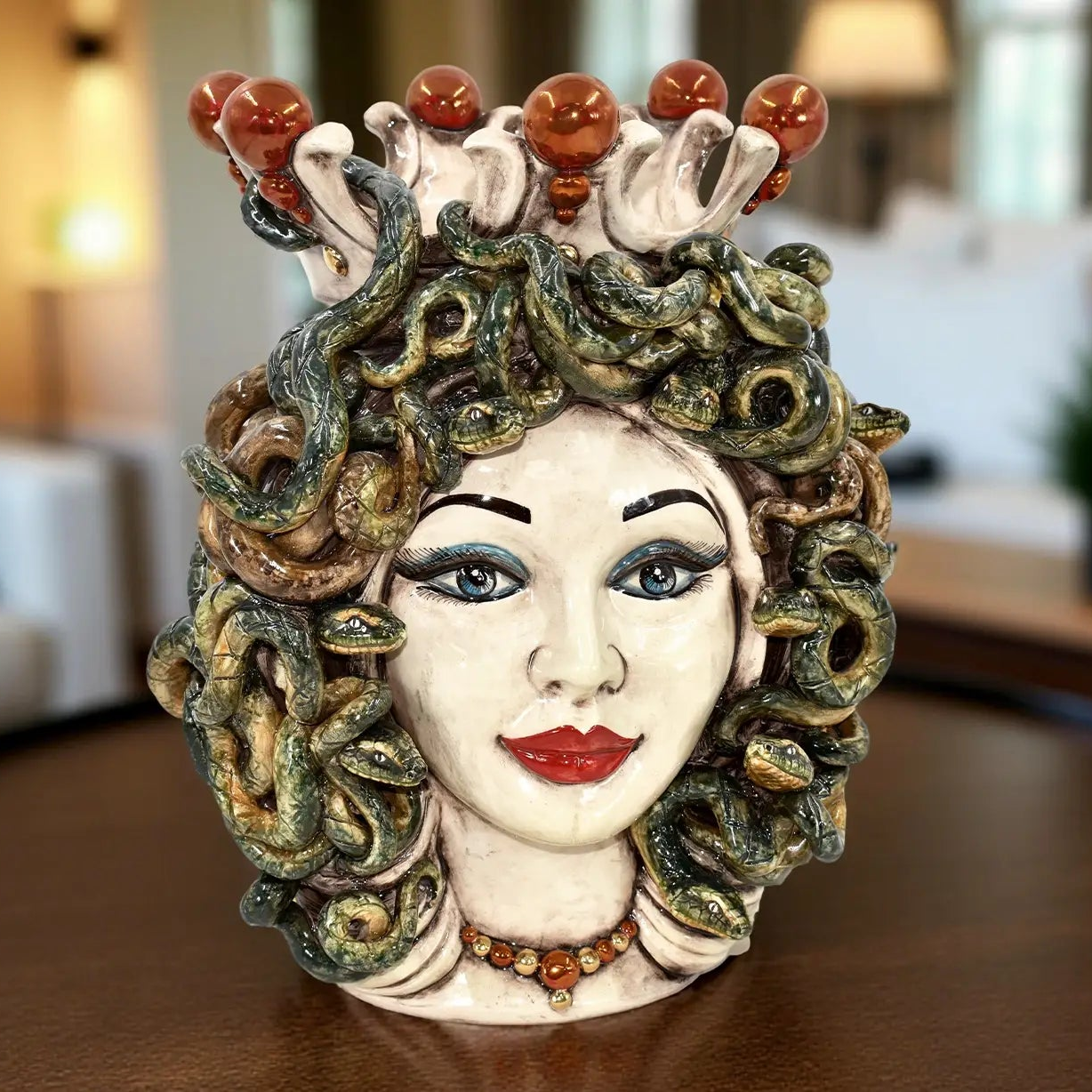 Head h 38 mother of pearl medusa antique gold lustres w/gold lips expression