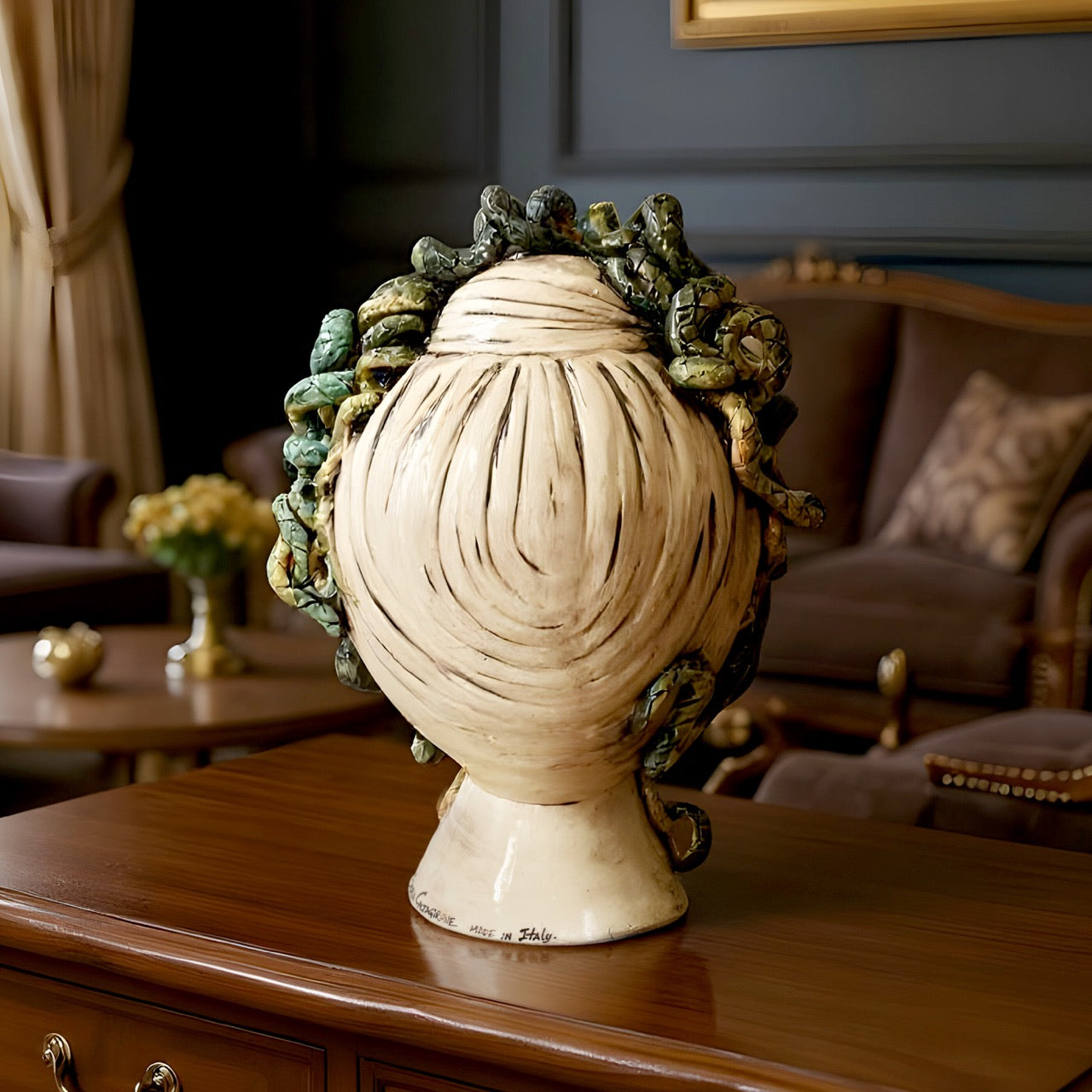 Testa Sognia h 40 Medusa Madreperla Antichizzatto labbra rosse femmina - Ceramiche di Caltagirone Sofia