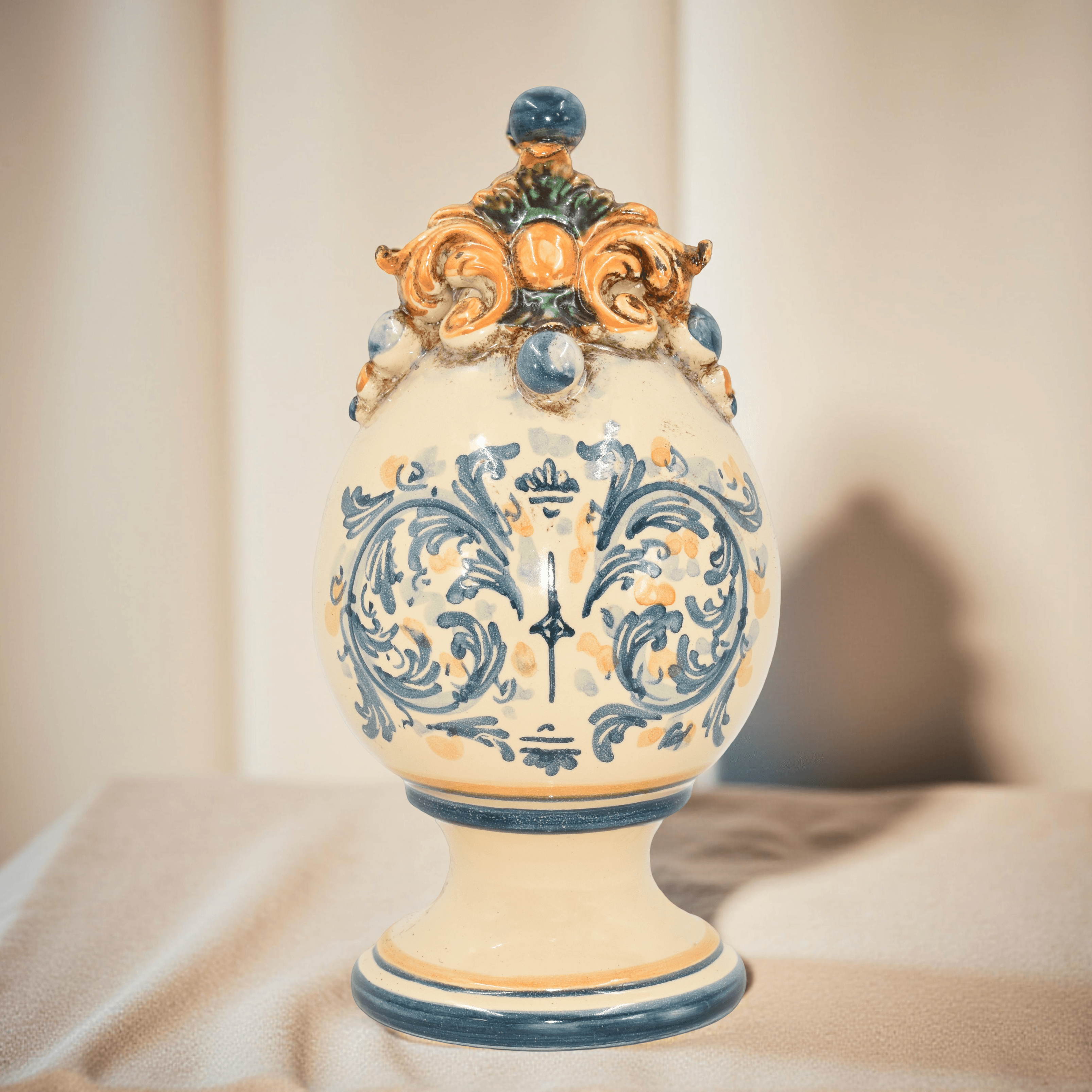 Uovo in ceramica h 18 plastico Sofia Blu e Arancio - Ceramiche di Caltagirone Sofia