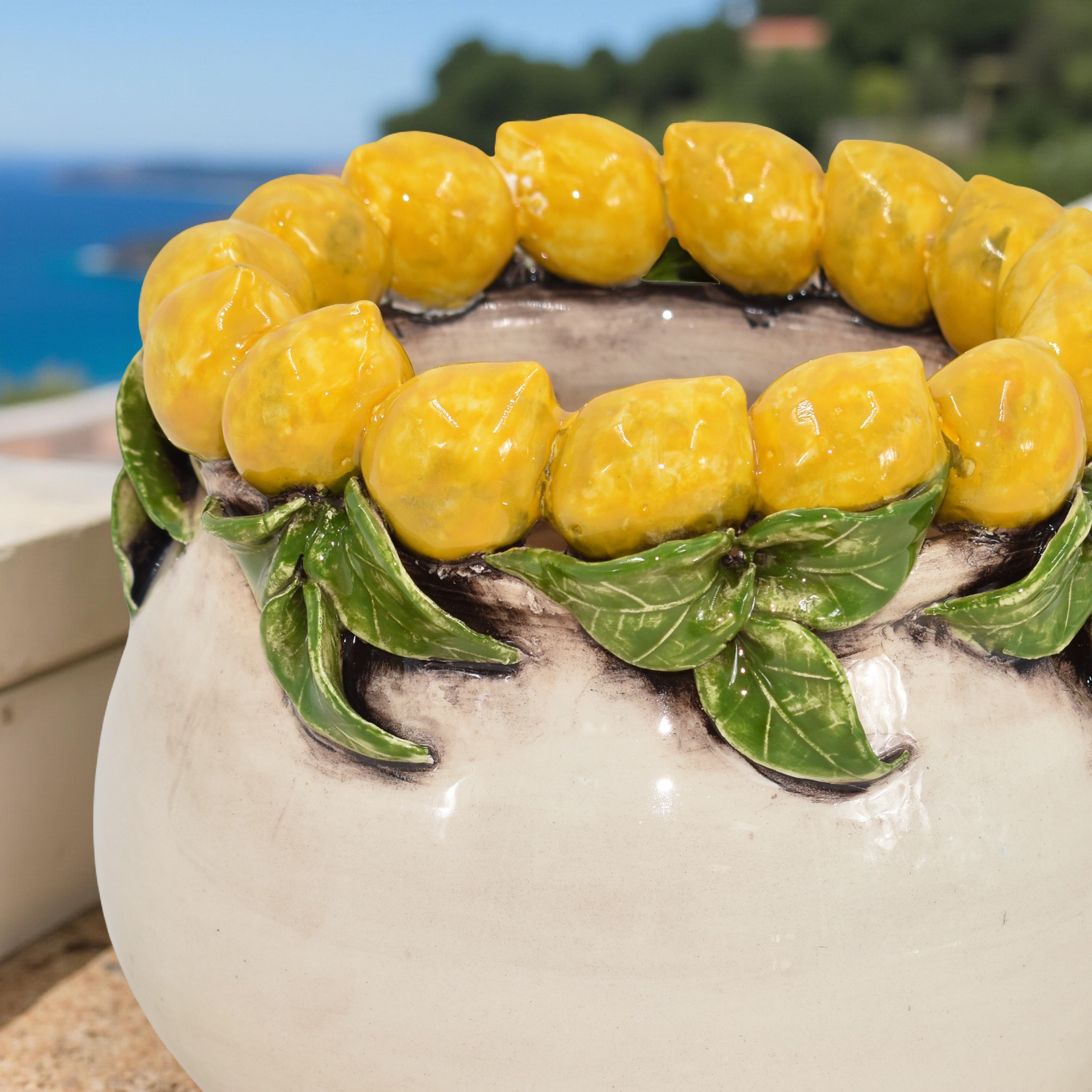 Vaso h 16 con Limoni di Sicilia madreperla colorato - Ceramiche di Caltagirone Sofia