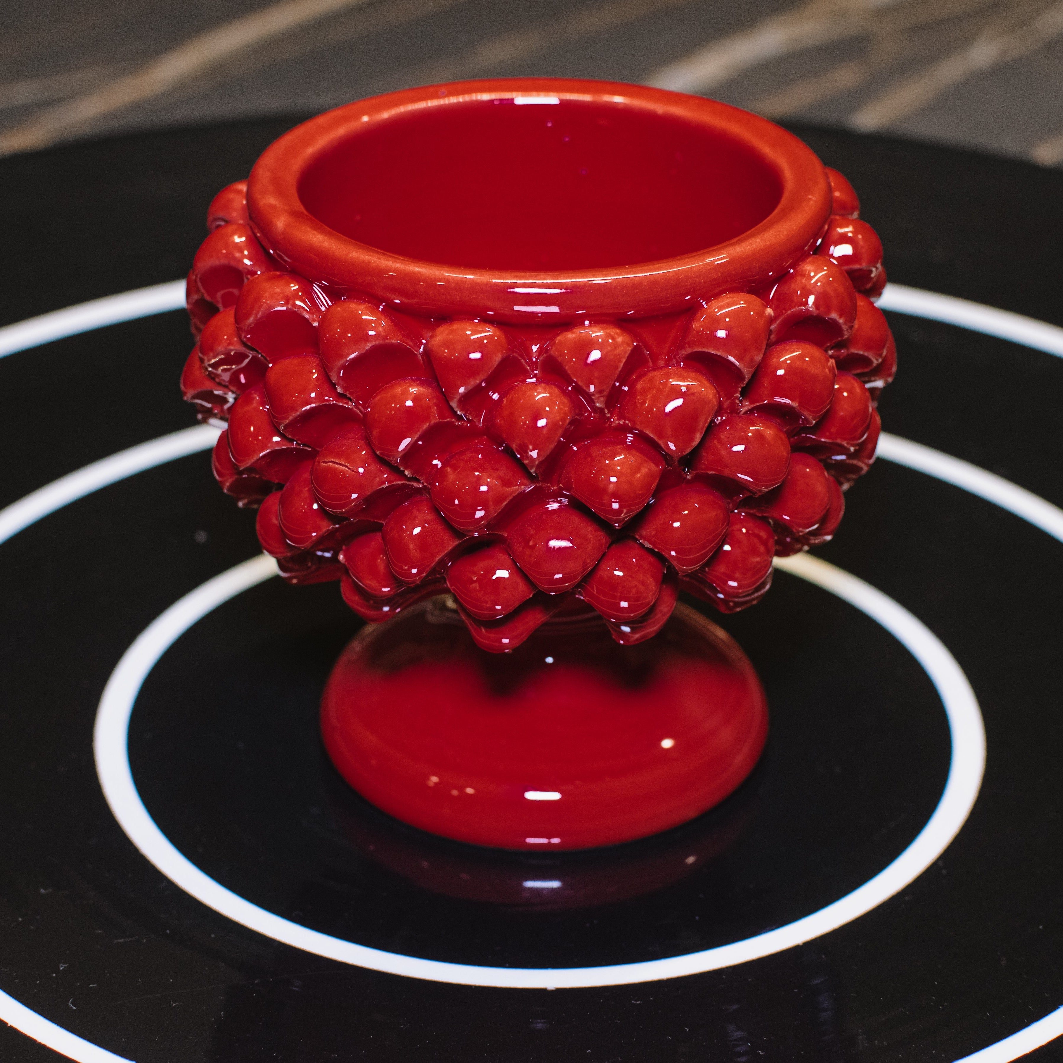 Vaso mezza pigna rosso fuoco in ceramica di Caltagirone - Ceramiche di Caltagirone Sofia