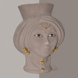Testa di Moro con Perline, Donna, Tortora Opaco, dettagli dorati e occhi blu. Ceramica siciliana di Caltagirone, Sofia